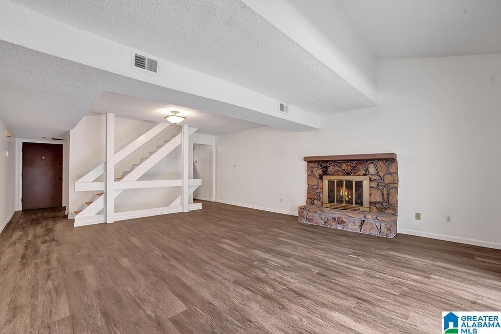500 Running Brook Road, Unit 500 Hoover, AL 35226 - Photo 3 of 30