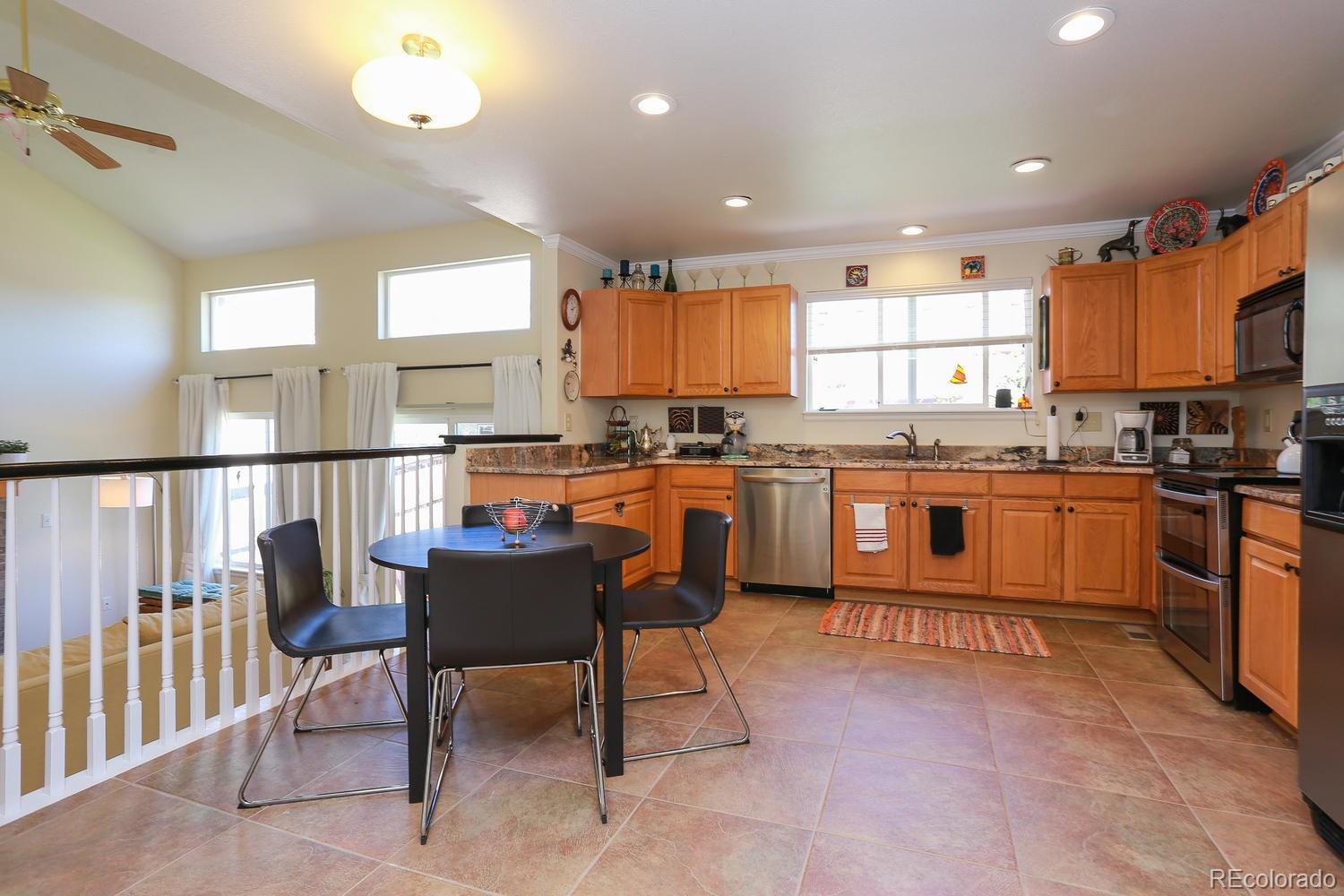 9796 Bucknell Way Highlands Ranch, CO 80129 - Photo 7 of 27