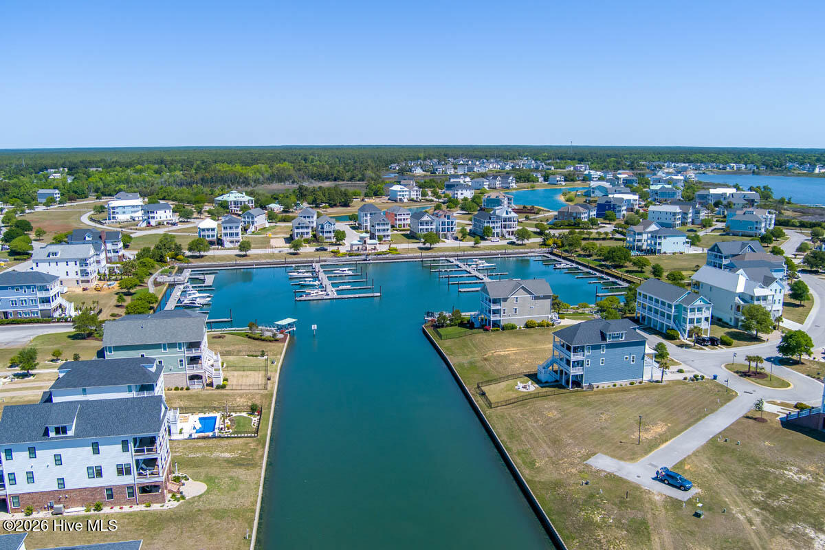 214 Colleton Square Newport, NC 28570 - Photo 15 of 20 Canal and Marina