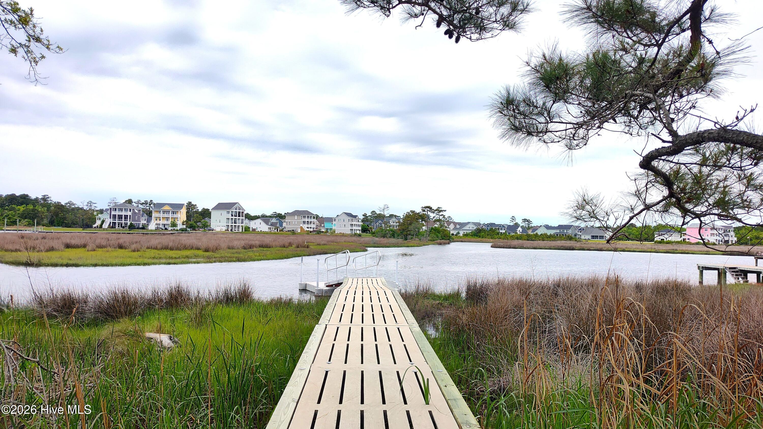 214 Colleton Square Newport, NC 28570 - Photo 20 of 20 Kayak Launch