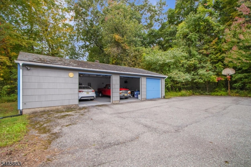 89 Cozy Lake Road Oak Ridge, NJ 07438 - Photo 35 of 42 Gallery Image 35