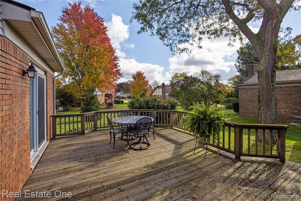 862 Dunedin Drive Rochester Hills, MI 48309 - Photo 24 of 26
