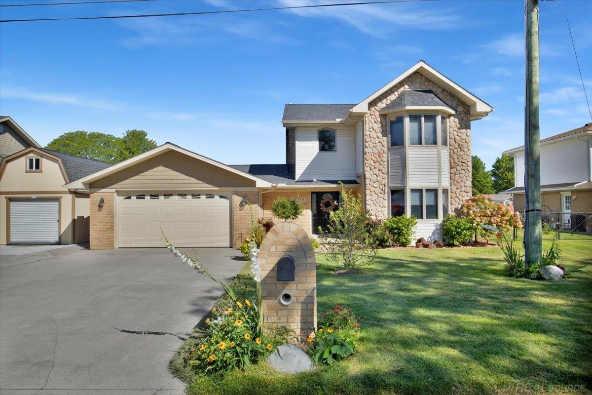 7274 Bluebill Road Pearl Beach, MI 48001 - Photo 1 of 45