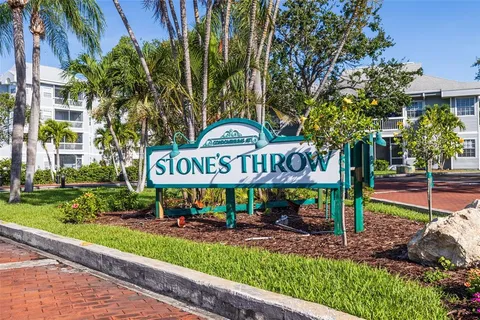 $259,000 | 6826 Stonesthrow Circle North, Unit 11201, St. Petersburg, FL 33710