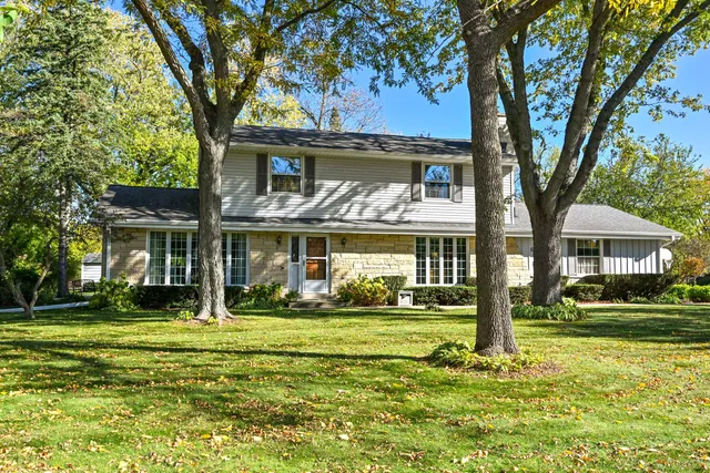 $500,000 | 6530 South 116th Street, Franklin, WI 53132