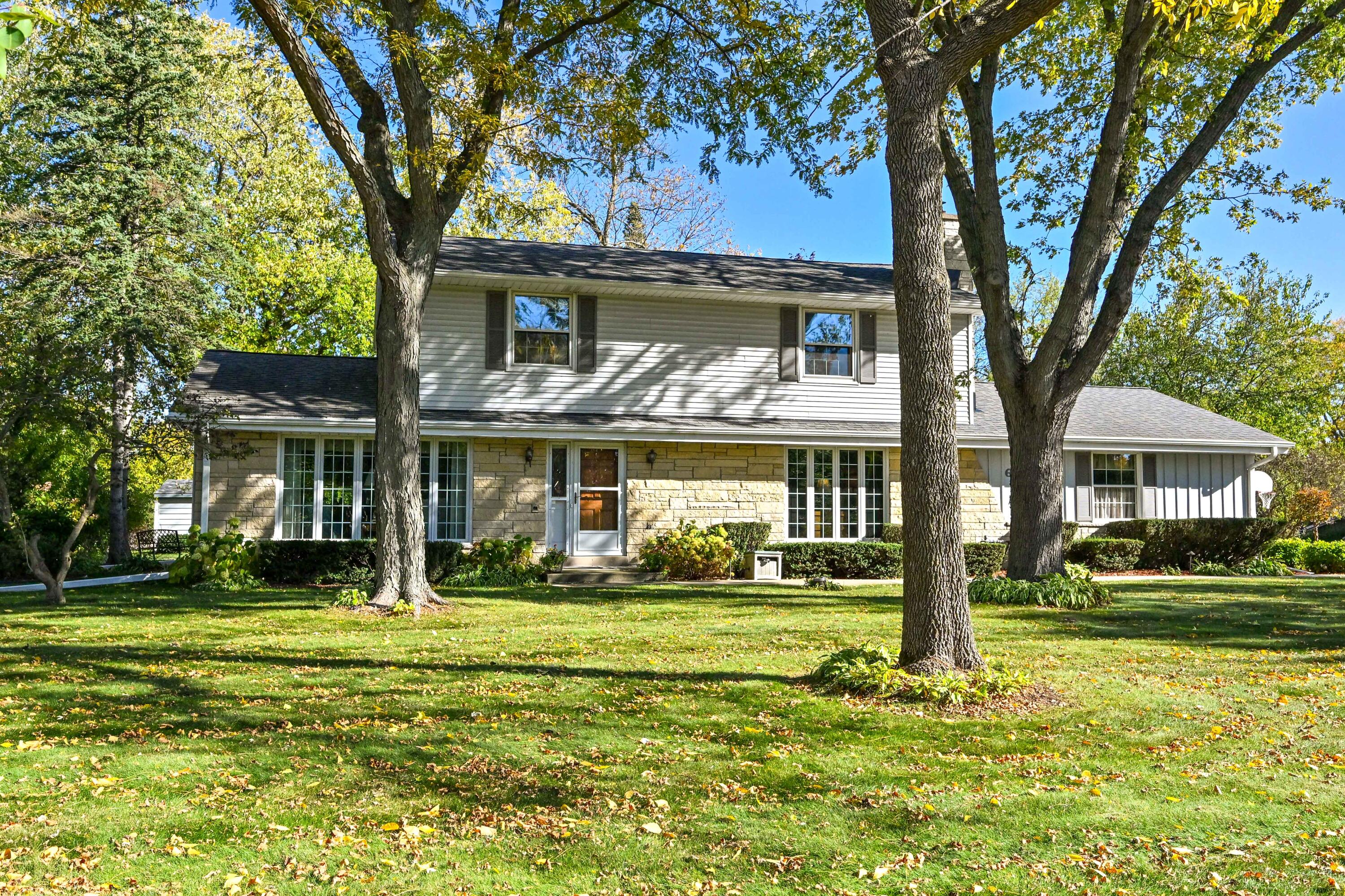 6530 South 116th Street Franklin, WI 53132 - Photo 1 of 38 DZ6530-1