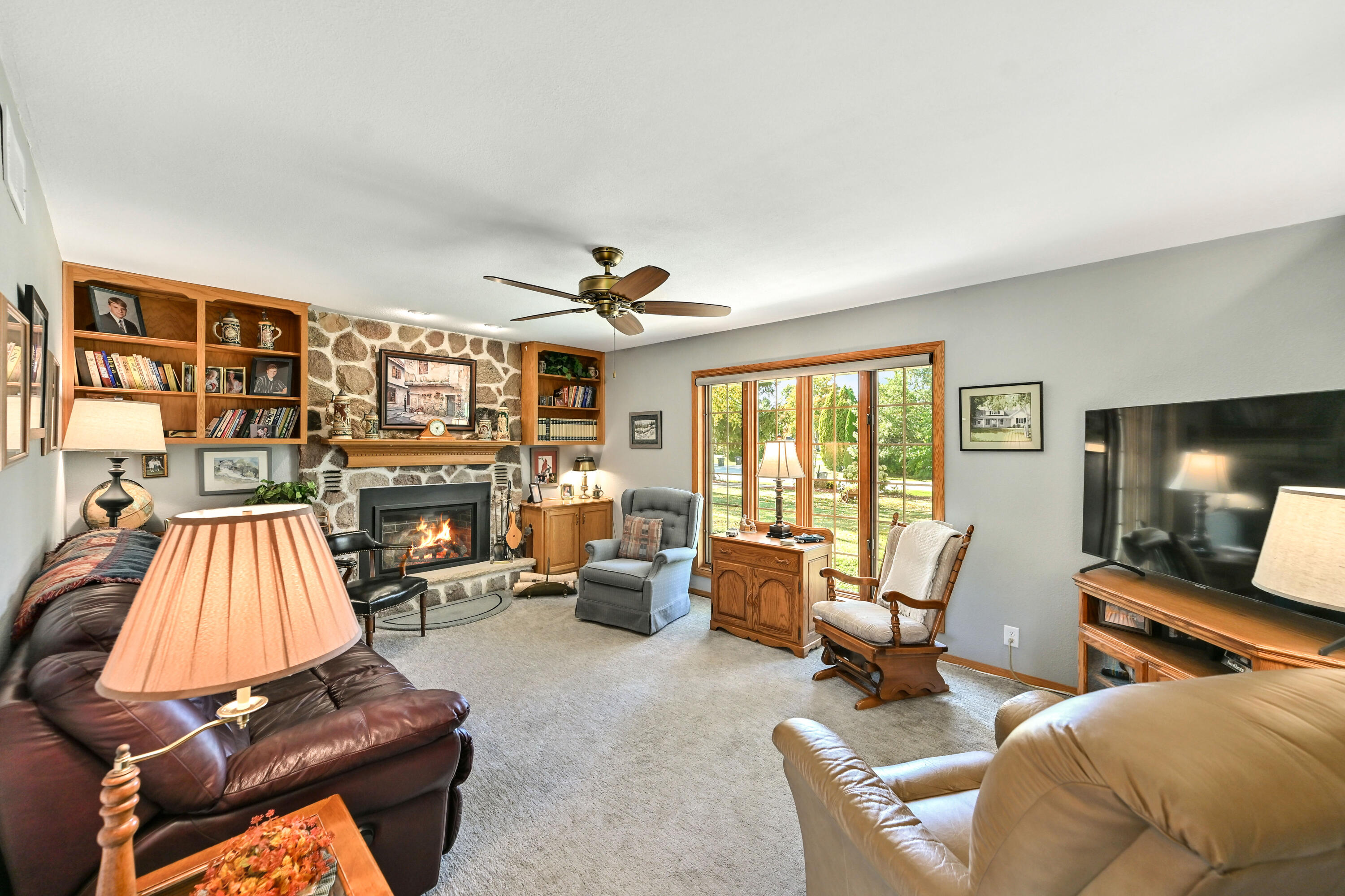 6530 South 116th Street Franklin, WI 53132 - Photo 4 of 38 DZ6530-16