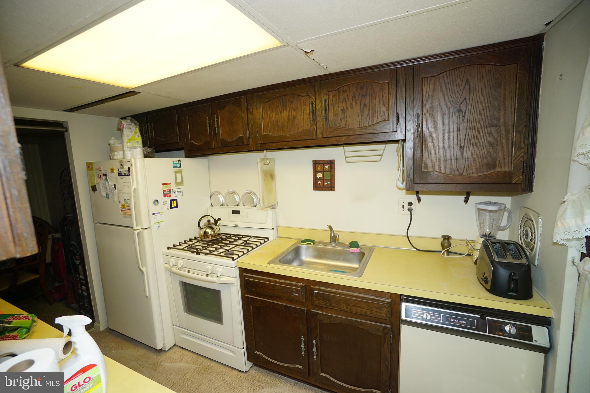 11889 Academy Road, Unit J4 Philadelphia, PA 19154 - Photo 5 of 10