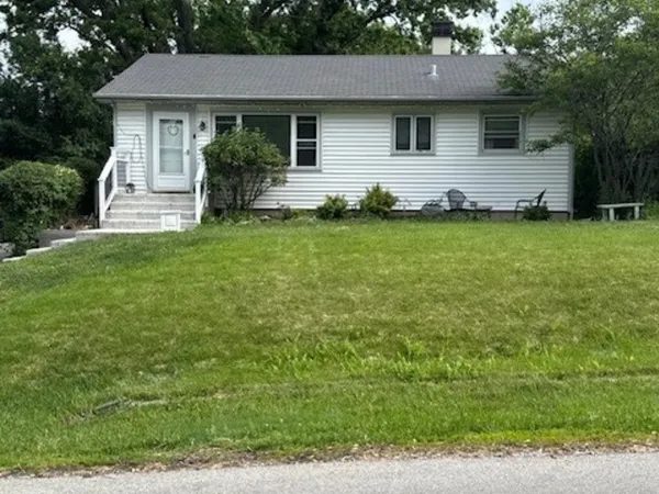 $399,000 | 1642 Herbert Street, Downers Grove, IL 60515