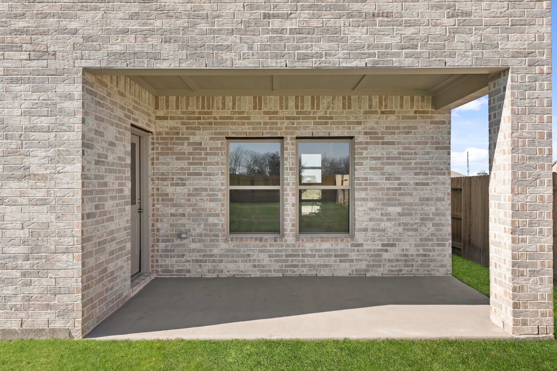 13319 Prado Rdg Lane Rosharon, TX 77583 - Photo 18 of 33 a view of front door of house with yard