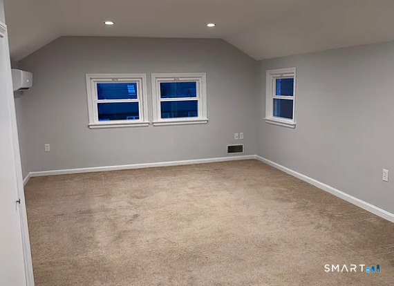 81 Middlefield Street Middletown, CT 06457 - Photo 9 of 10