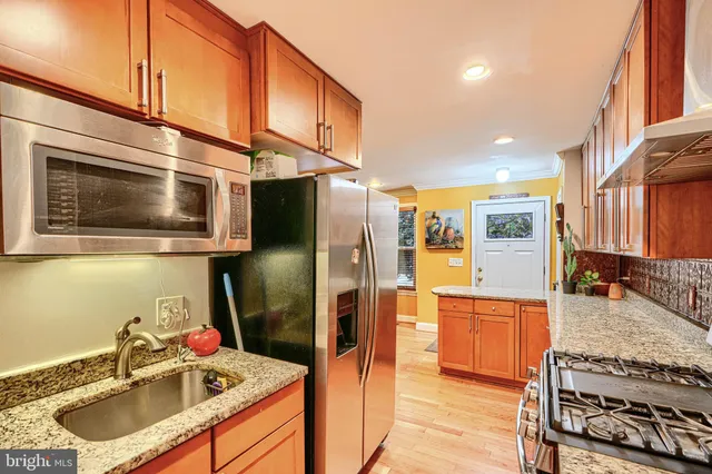 $424,900 | 6716 Stockton Lane, Hyattsville, MD 20784