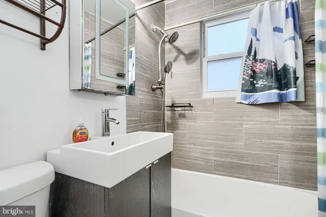 $424,900 | 6716 Stockton Lane, Hyattsville, MD 20784