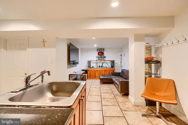 $424,900 | 6716 Stockton Lane, Hyattsville, MD 20784