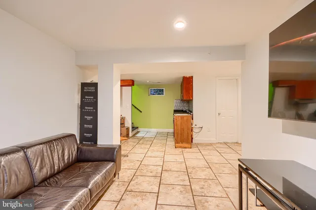 $424,900 | 6716 Stockton Lane, Hyattsville, MD 20784