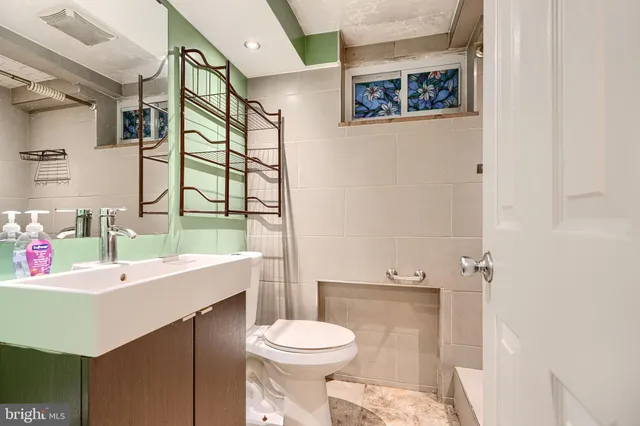 $424,900 | 6716 Stockton Lane, Hyattsville, MD 20784