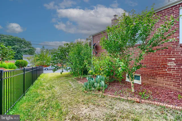 $424,900 | 6716 Stockton Lane, Hyattsville, MD 20784