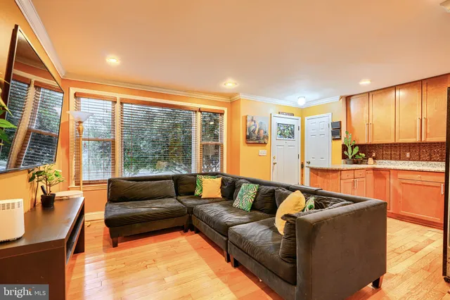 $424,900 | 6716 Stockton Lane, Hyattsville, MD 20784