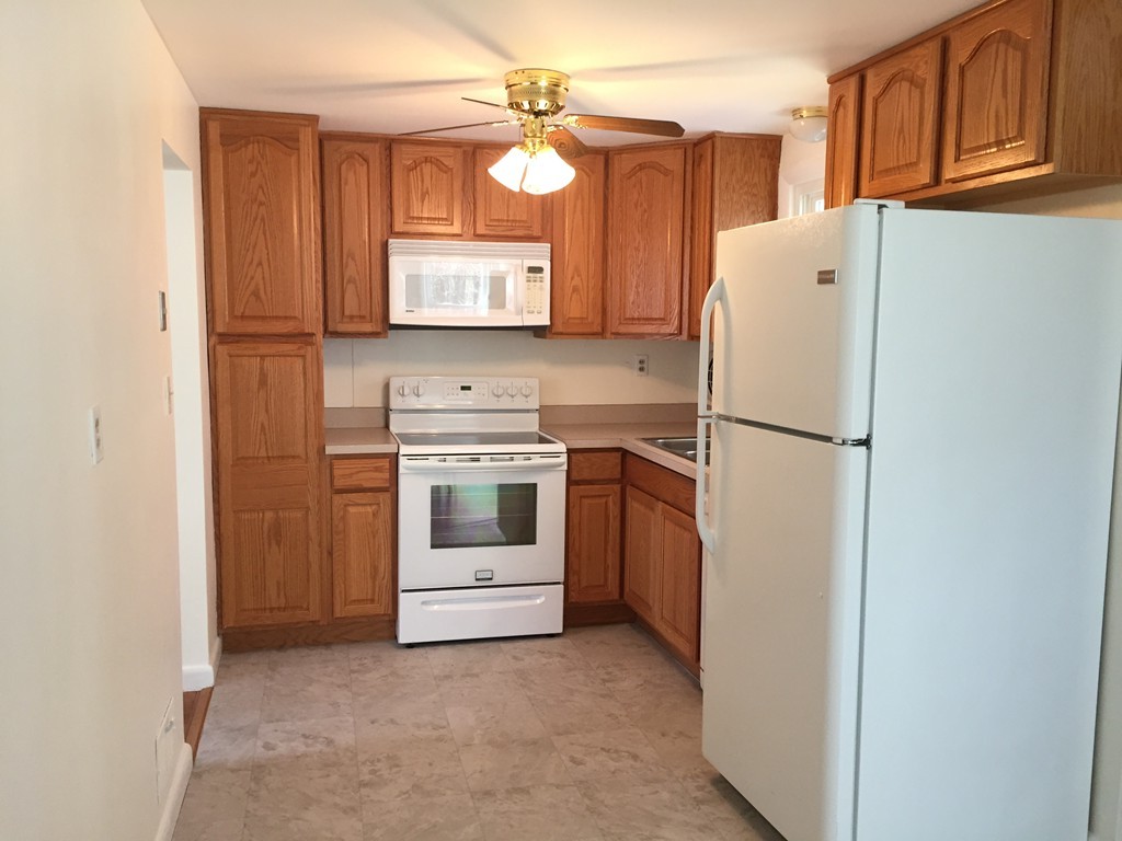 33 Anthony Road North Reading, MA 01864 - Photo 7 of 9 Gallery Image 7