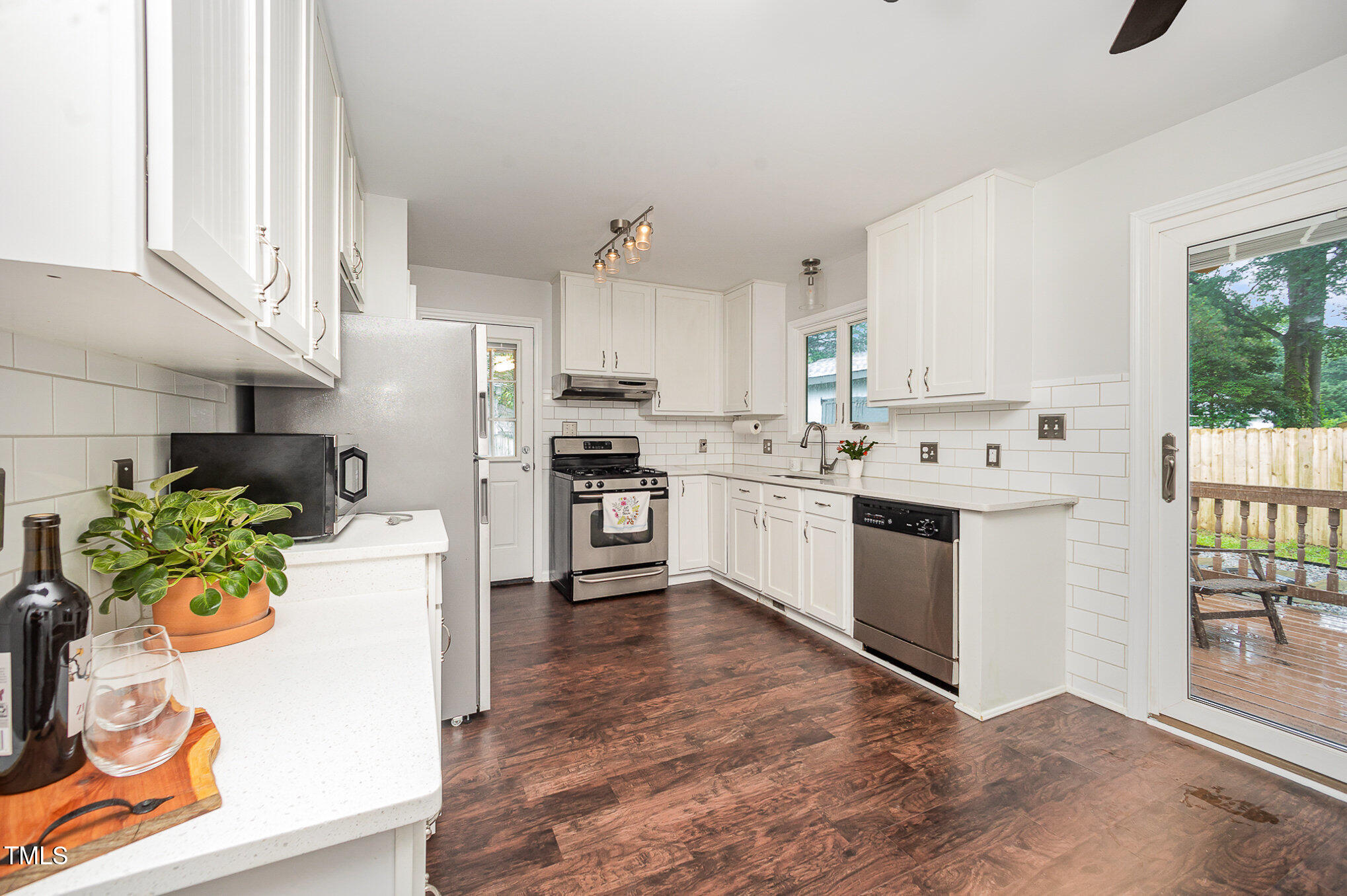 100 Longneedle Court Raleigh, NC 27603 - Photo 9 of 32 kv0a2671-edit_726