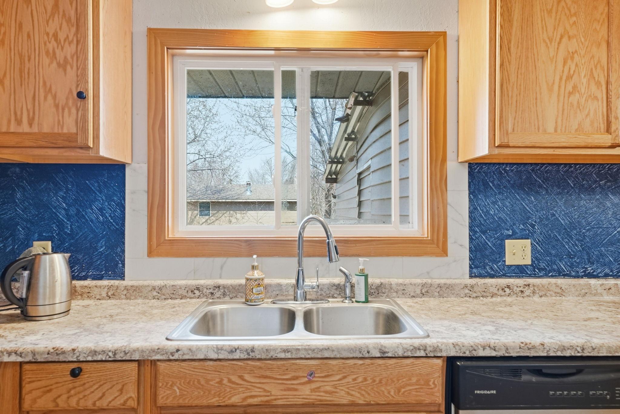 833 Lewis Place St. Cloud, MN 56301 - Photo 13 of 33