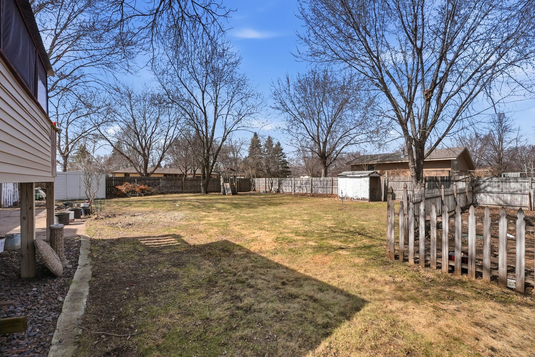 833 Lewis Place St. Cloud, MN 56301 - Photo 30 of 33