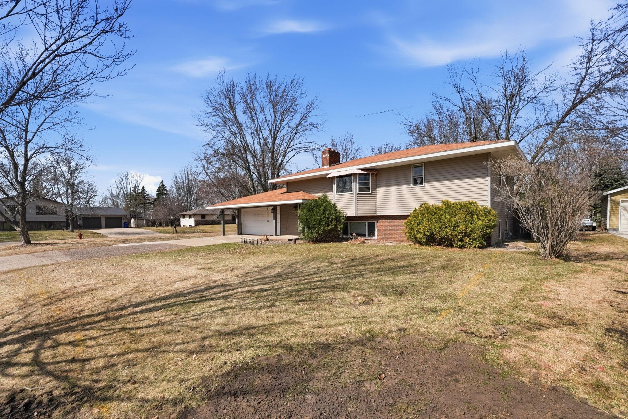 833 Lewis Place St. Cloud, MN 56301 - Photo 4 of 33