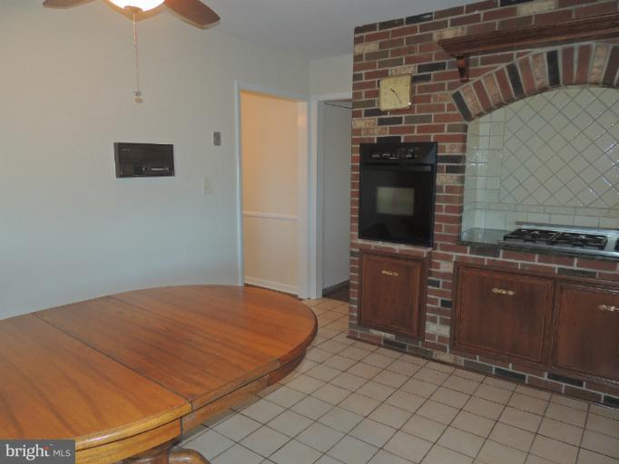 2912 Dublin Road Street, MD 21154 - Photo 5 of 30 Kitchen