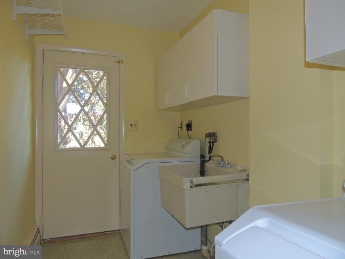 2912 Dublin Road Street, MD 21154 - Photo 7 of 30 Interior (General)