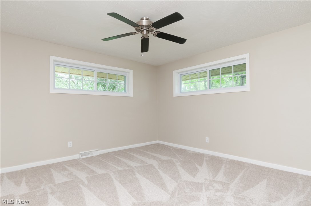 343 East Howe Road Kent, OH 44240 - Photo 28 of 32