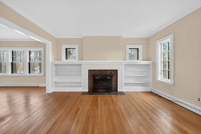 $479,000 | 49 Kenwood Avenue, Davenport, IA 52803