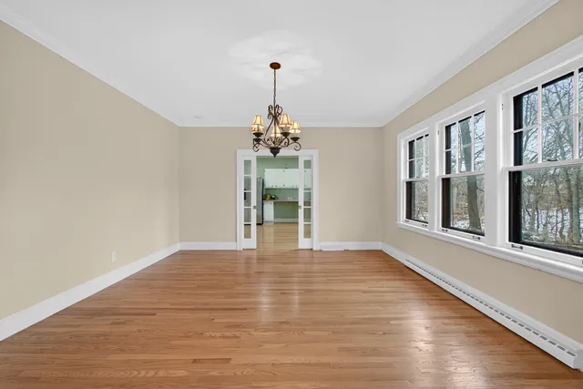 $479,000 | 49 Kenwood Avenue, Davenport, IA 52803