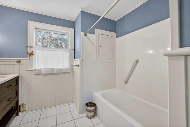 $479,000 | 49 Kenwood Avenue, Davenport, IA 52803