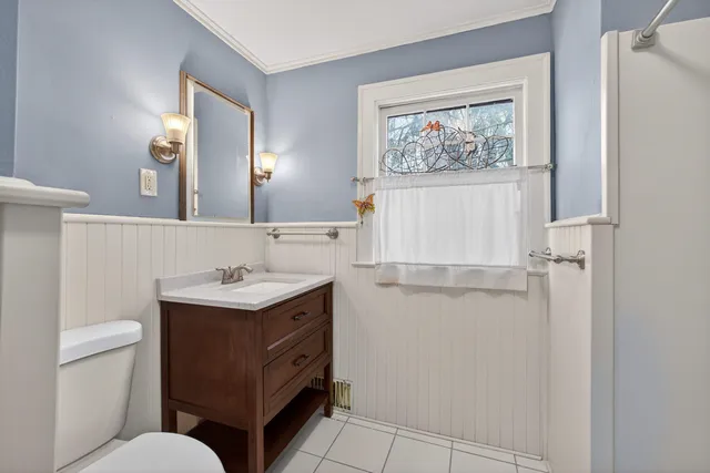 $479,000 | 49 Kenwood Avenue, Davenport, IA 52803