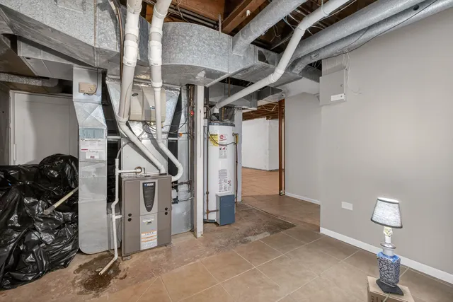 $479,000 | 49 Kenwood Avenue, Davenport, IA 52803