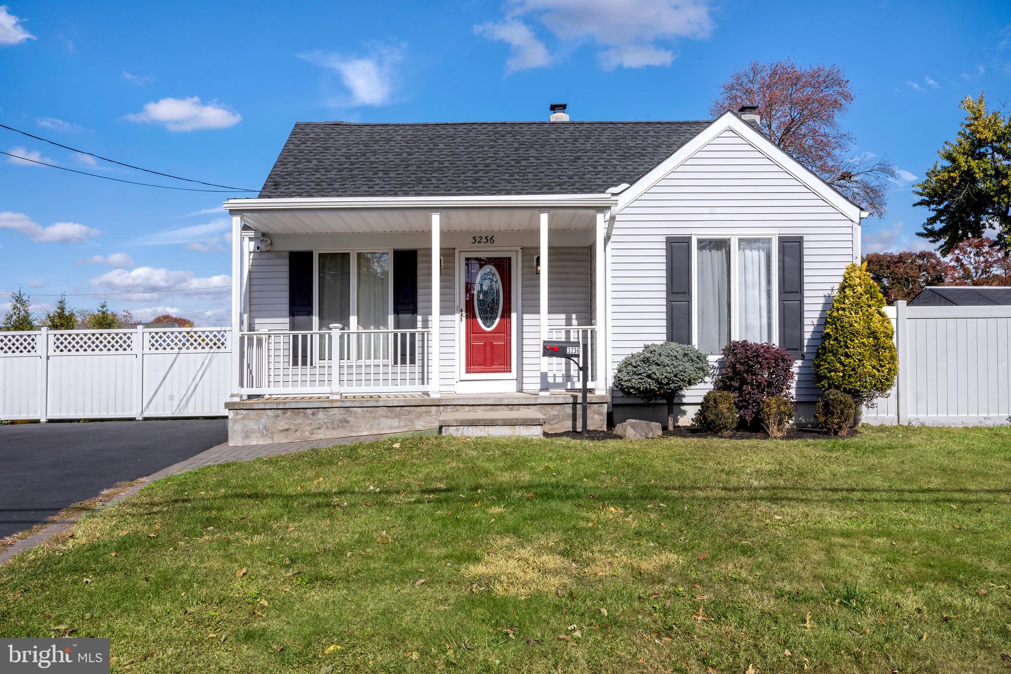 3236 Nottingham Way Hamilton, NJ 08619 - Photo 1 of 24 Gallery Image 1