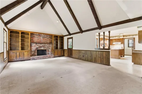 $400,000 | 10555 Gillette Street, Lenexa, KS 66215