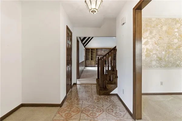 $400,000 | 10555 Gillette Street, Lenexa, KS 66215