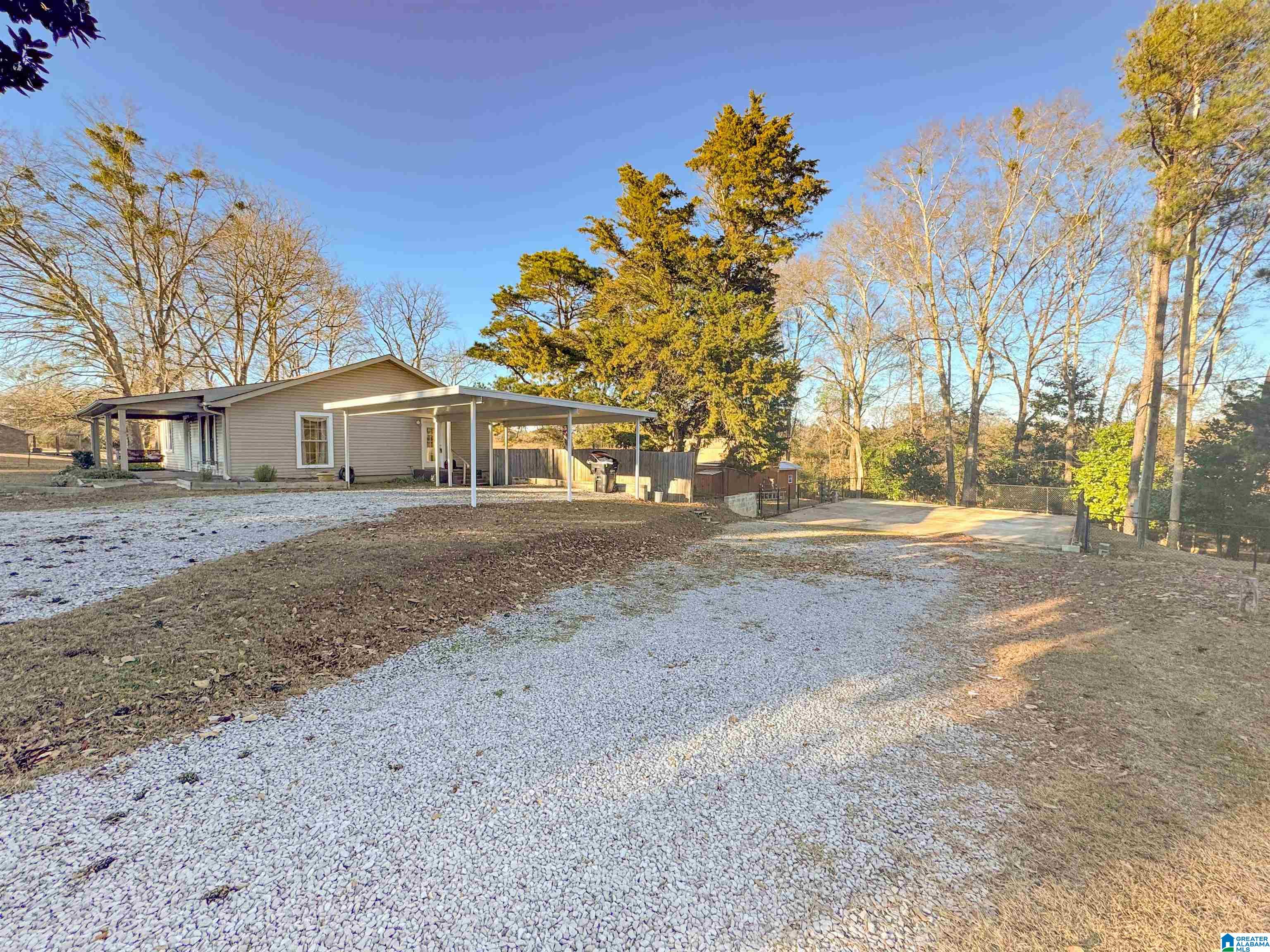 728 Wilson Road Clanton, AL 35045 - Photo 5 of 50