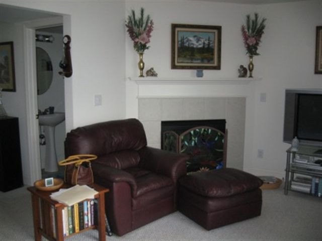 344 Consaul Road Colonie, NY 12205 - Photo 3 of 11 Photo 3