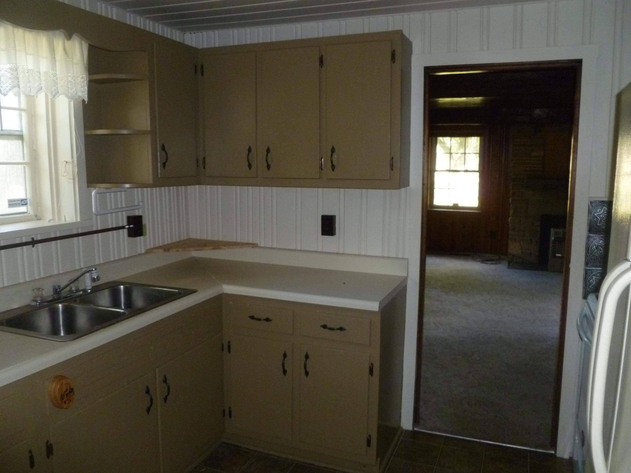464 Pigeon Ridge Road Crossville, TN 38555 - Photo 14 of 25 Kitchen Additional View