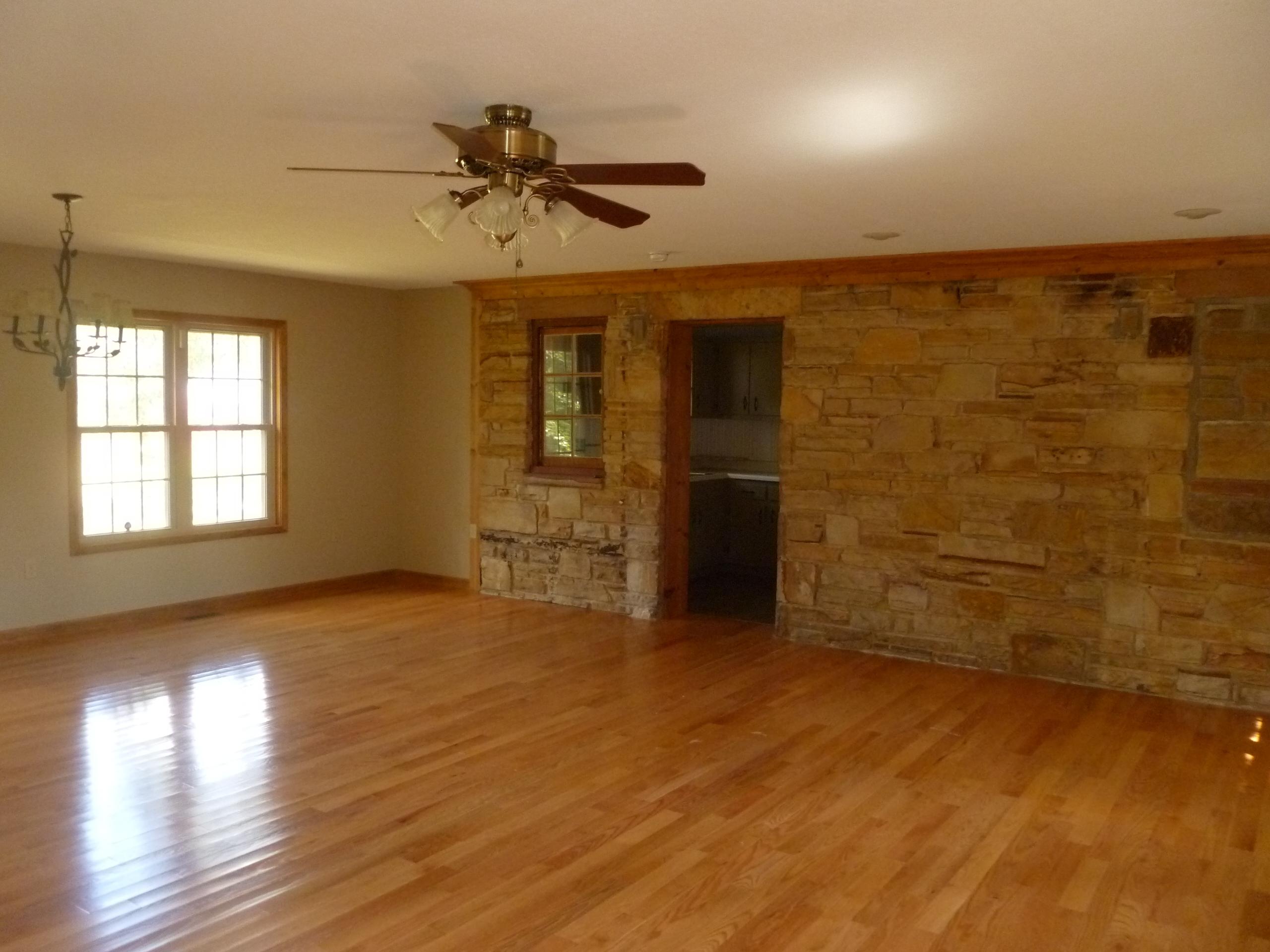 464 Pigeon Ridge Road Crossville, TN 38555 - Photo 16 of 25 Hardwood Floors