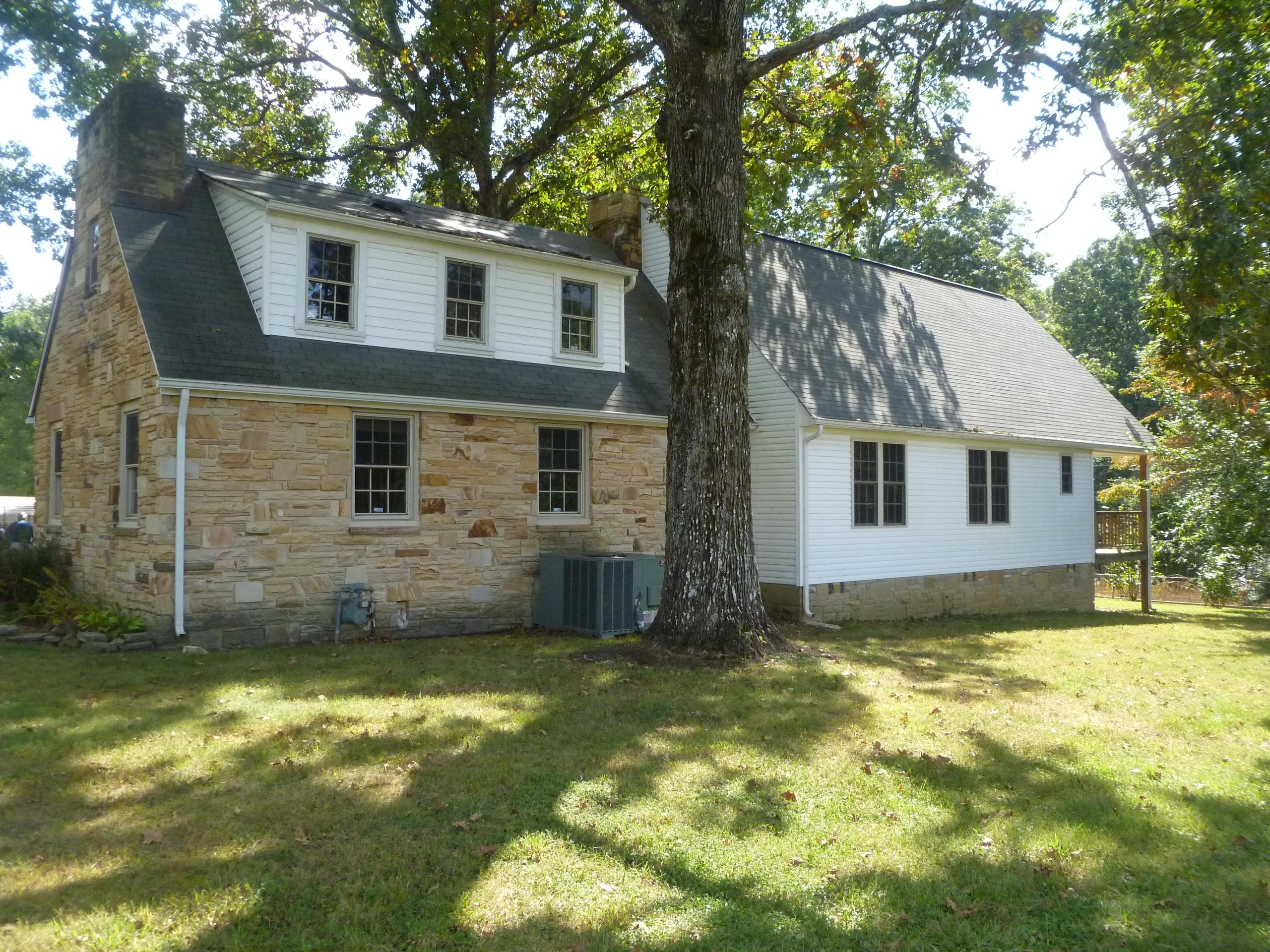 464 Pigeon Ridge Road Crossville, TN 38555 - Photo 23 of 25 Side View of Home