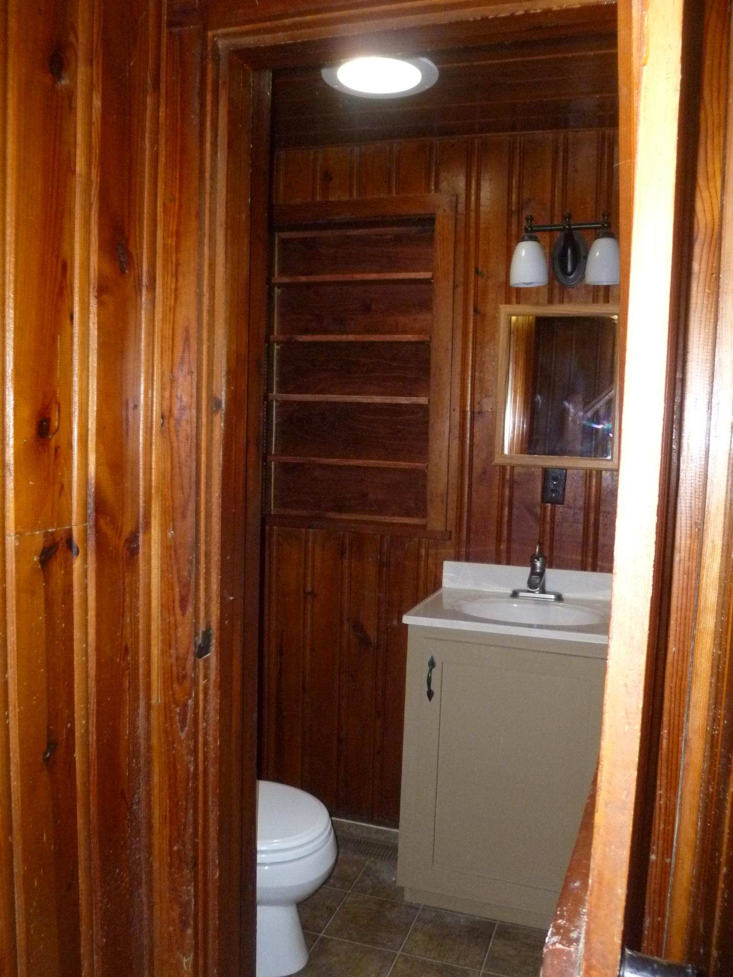 464 Pigeon Ridge Road Crossville, TN 38555 - Photo 8 of 25 Bath 1 Additional View