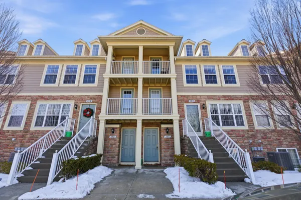 $239,900 | 140 Saber Way, Unit 7, Lake Orion, MI 48362