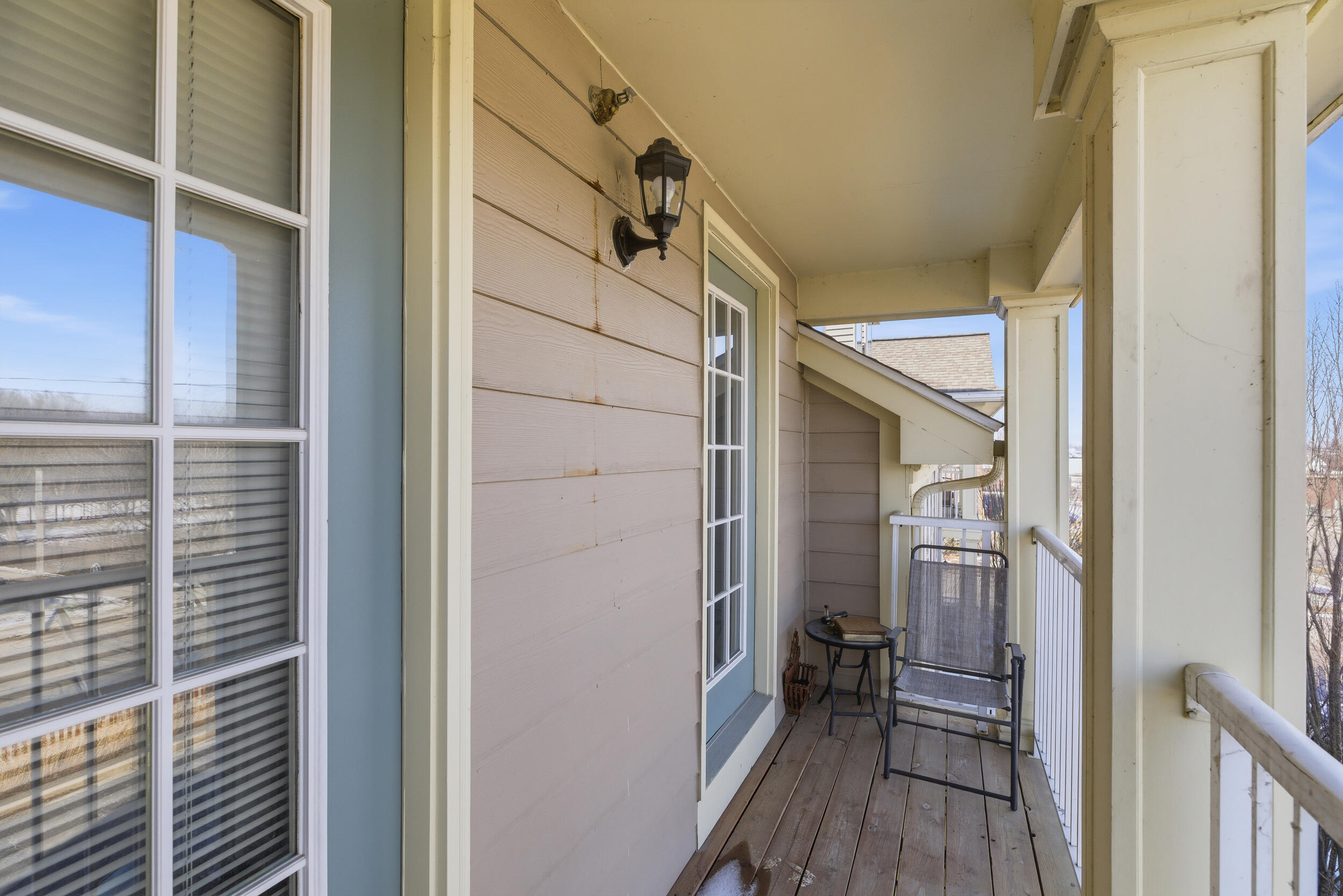 140 Saber Way, Unit 7 Lake Orion, MI 48362 - Photo 23 of 23 balcony
