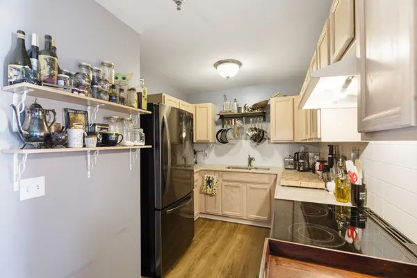 $239,900 | 140 Saber Way, Unit 7, Lake Orion, MI 48362