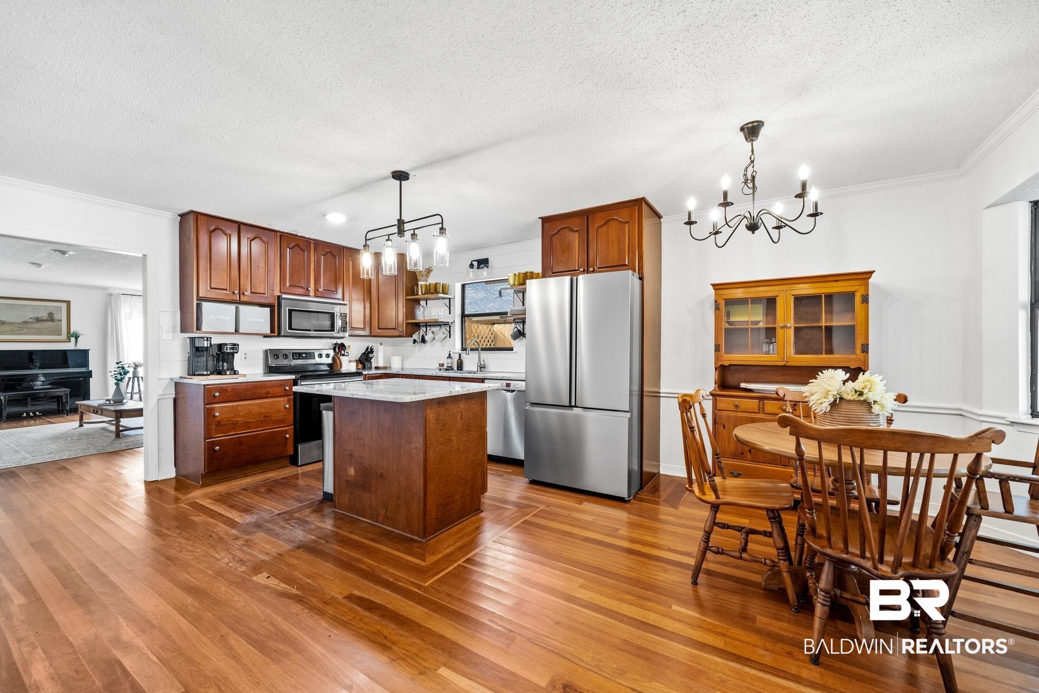856 Pinemont Drive Mobile, AL 36609 - Photo 10 of 37