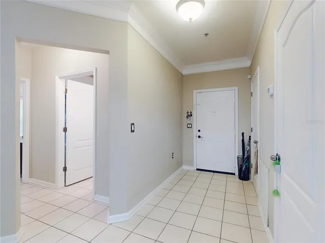 $199,900 | 4849 Cypress Woods Drive, Unit 1105, Orlando, FL 32811