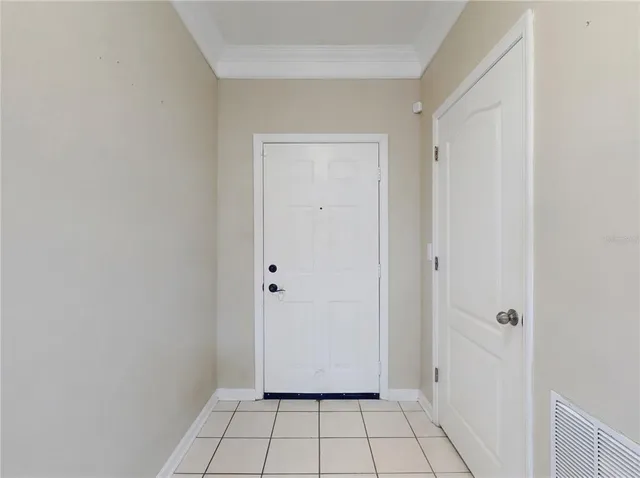 $199,900 | 4849 Cypress Woods Drive, Unit 1105, Orlando, FL 32811
